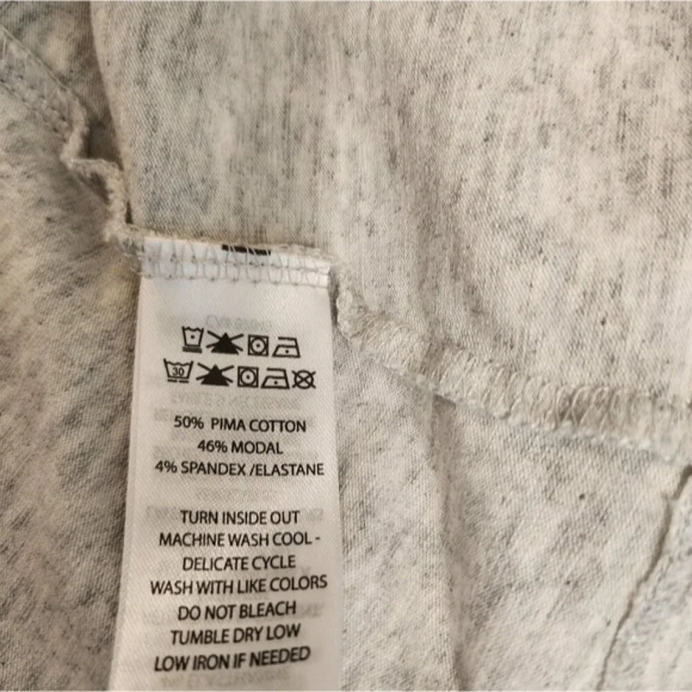 Tahari Tee - Picture 4 of 4